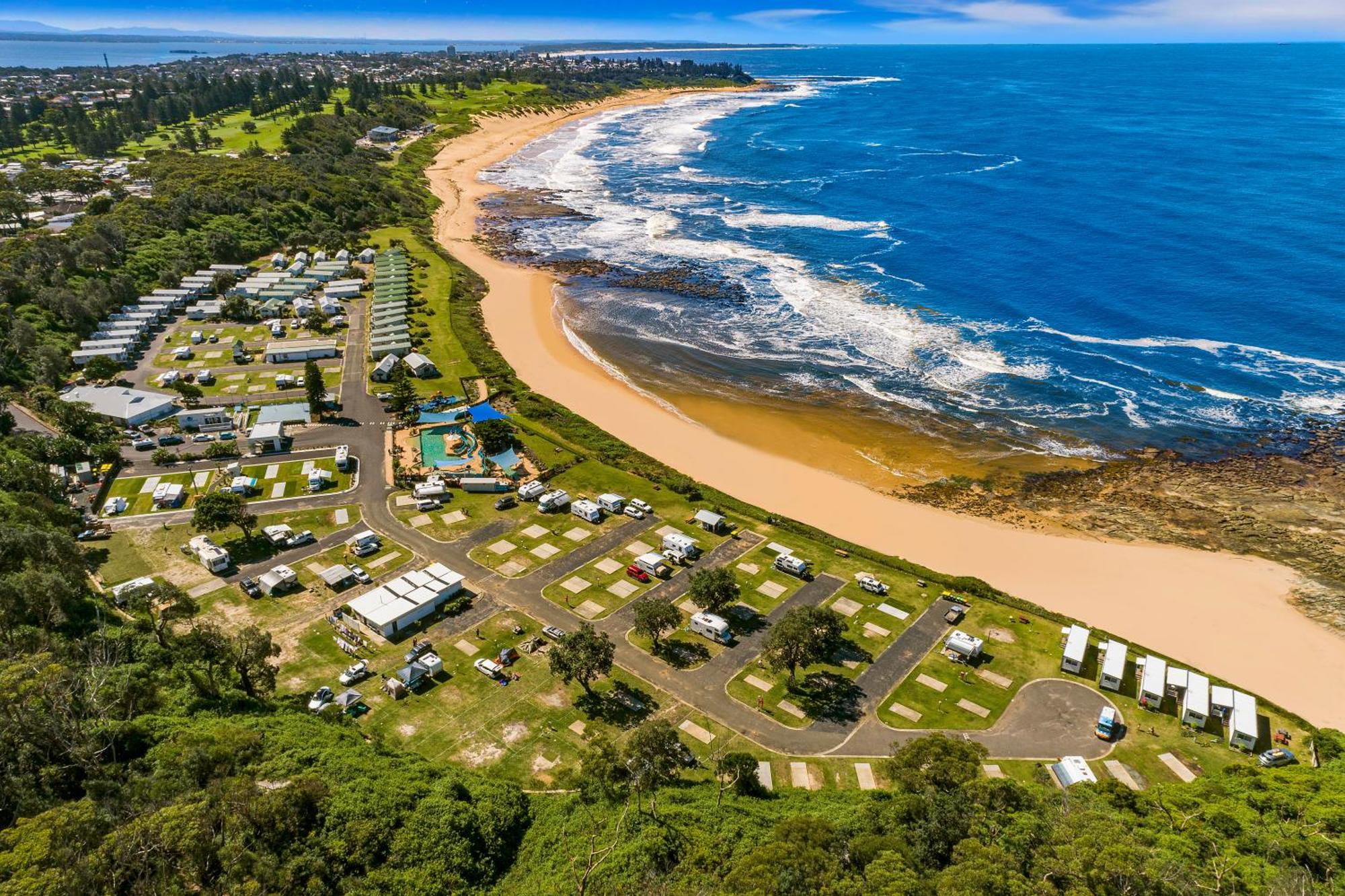 Blue Lagoon Beach Resort Bateau Bay Exterior foto