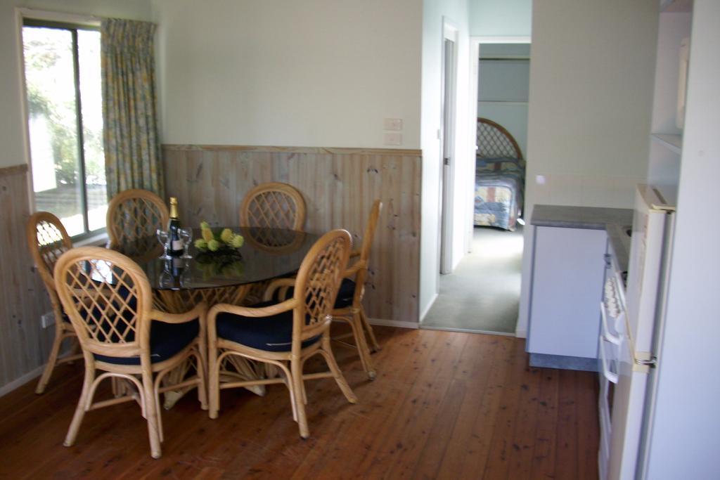 Blue Lagoon Beach Resort Bateau Bay Habitación foto
